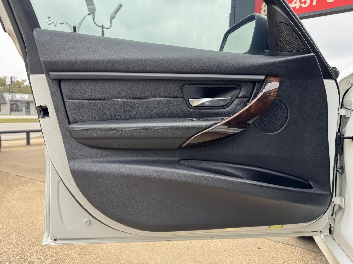 2014 WHITE BMW 3 SERIES 328I (WBA3A5G50EN) , located at 5900 E. Lancaster Ave., Fort Worth, TX, 76112, (817) 457-5456, 0.000000, 0.000000 - Photo#7