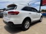 2017 WHITE KIA SORENTO LX; L (5XYPG4A32HG) , located at 5900 E. Lancaster Ave., Fort Worth, TX, 76112, (817) 457-5456, 0.000000, 0.000000 - Photo#3