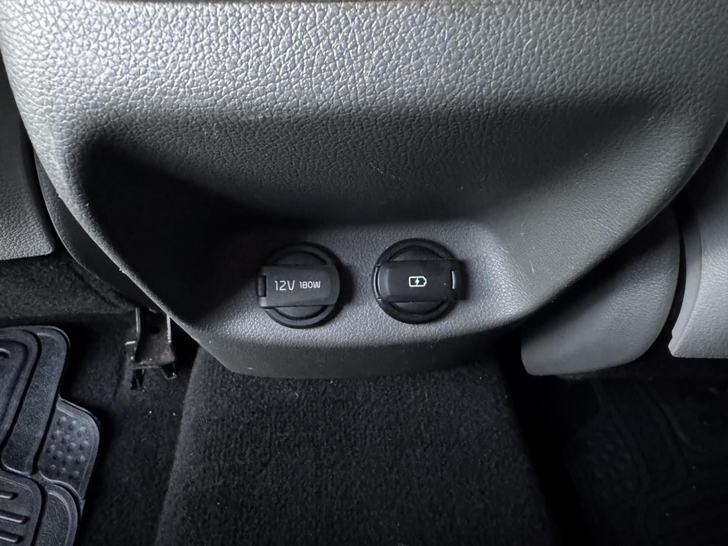 2016 WHITE KIA OPTIMA EX (5XXGU4L38GG) , located at 5900 E. Lancaster Ave., Fort Worth, TX, 76112, (817) 457-5456, 0.000000, 0.000000 - Photo#14