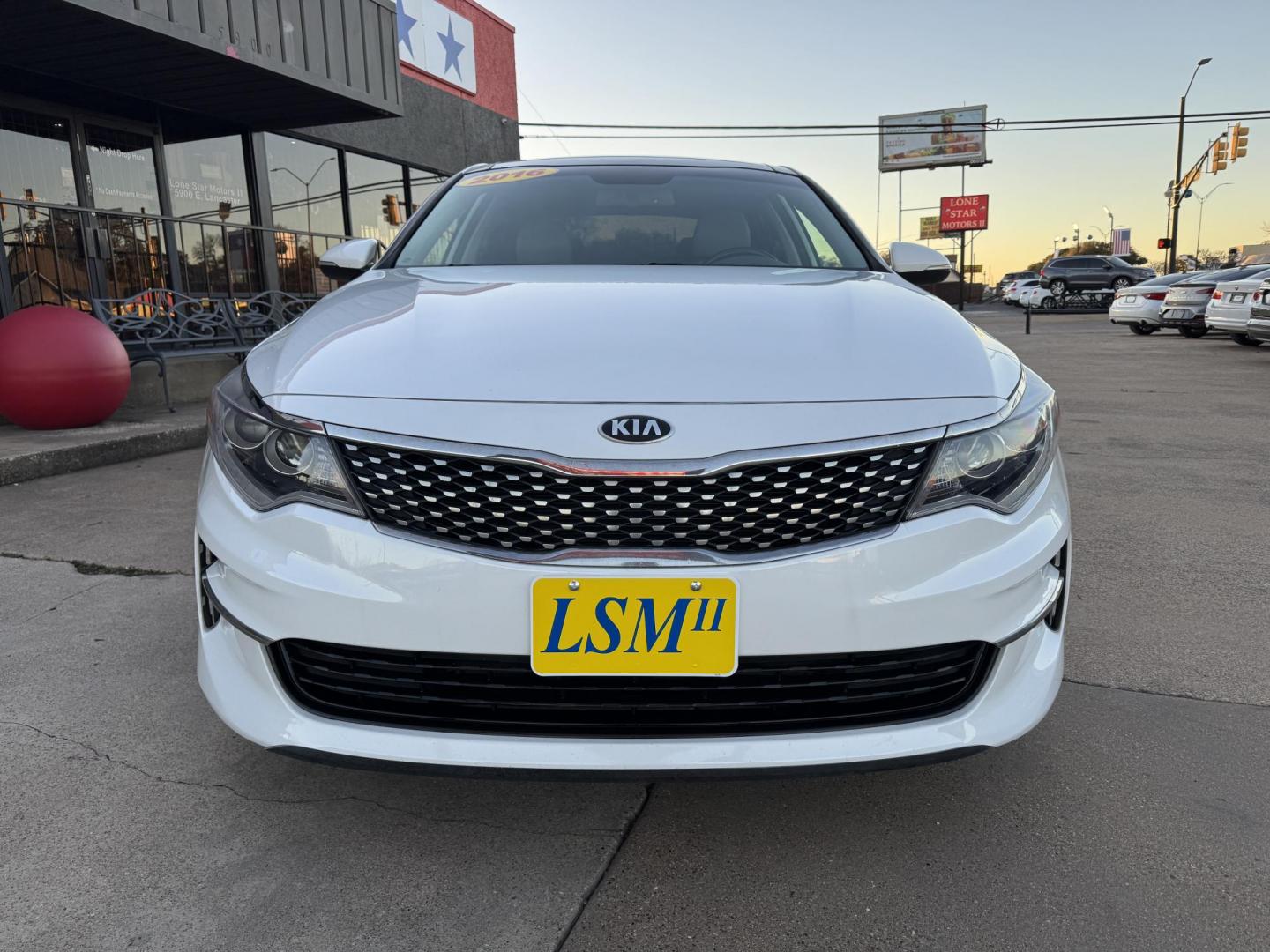 2016 WHITE KIA OPTIMA EX (5XXGU4L38GG) , located at 5900 E. Lancaster Ave., Fort Worth, TX, 76112, (817) 457-5456, 0.000000, 0.000000 - Photo#1