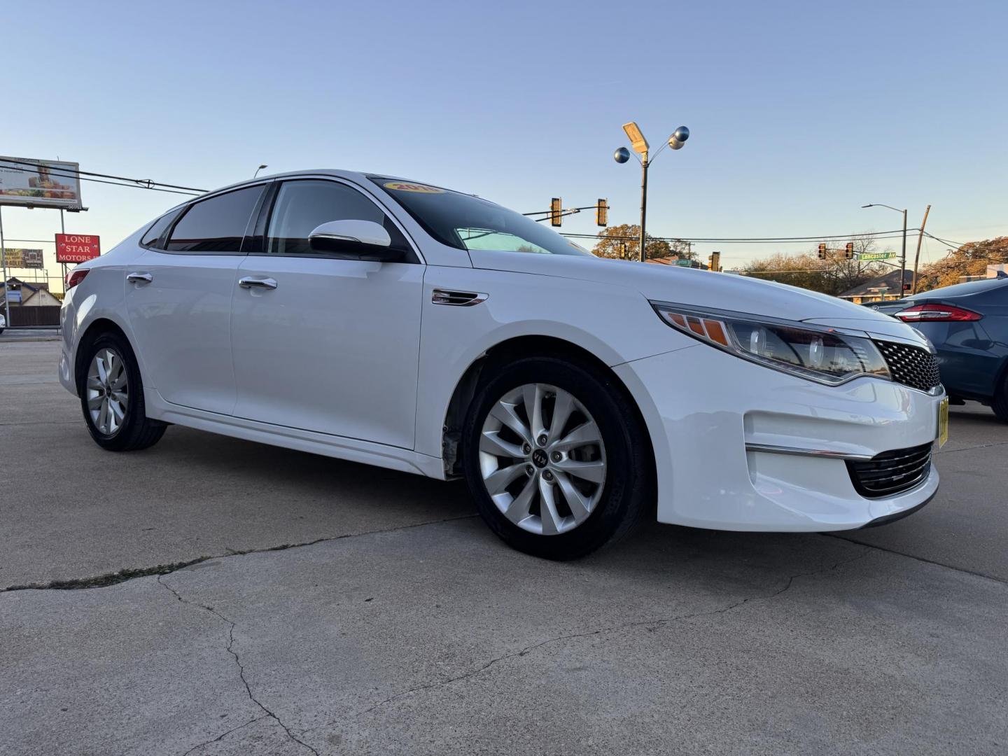 2016 WHITE KIA OPTIMA EX (5XXGU4L38GG) , located at 5900 E. Lancaster Ave., Fort Worth, TX, 76112, (817) 457-5456, 0.000000, 0.000000 - Photo#2