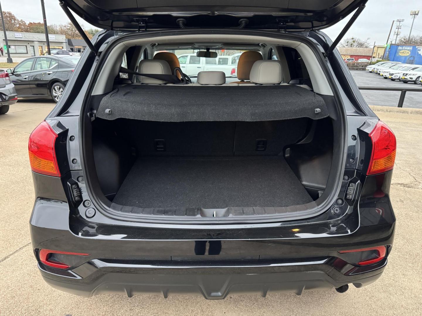 2018 BLACK MITSUBISHI OUTLANDER SPORT LE; (JA4AP3AU5JZ) , located at 5900 E. Lancaster Ave., Fort Worth, TX, 76112, (817) 457-5456, 0.000000, 0.000000 - Photo#5