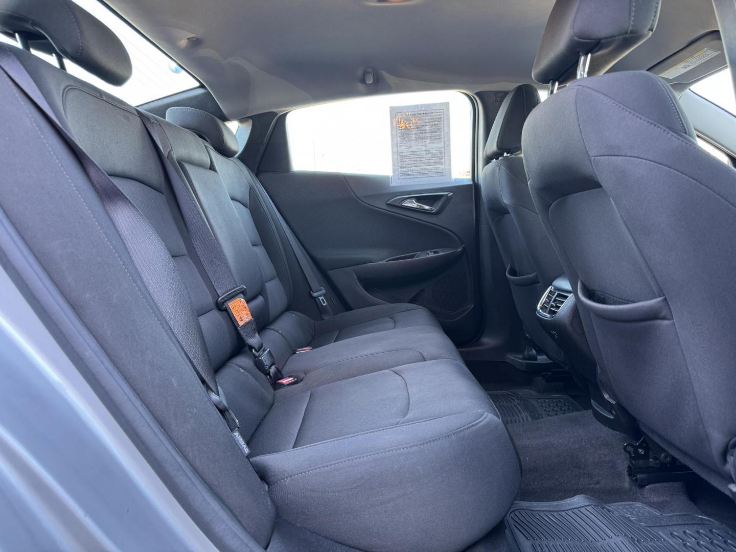 2018 SILVER CHEVROLET MALIBU LT (2FL) (1G1ZD5ST5JF) , located at 5900 E. Lancaster Ave., Fort Worth, TX, 76112, (817) 457-5456, 0.000000, 0.000000 - Photo#13