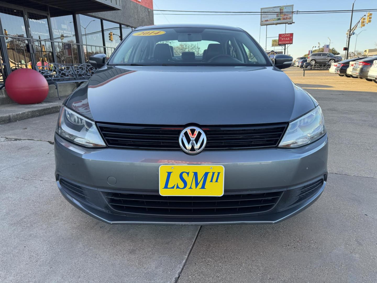 2014 GRAY VOLKSWAGEN JETTA SE (3VWD07AJ6EM) , located at 5900 E. Lancaster Ave., Fort Worth, TX, 76112, (817) 457-5456, 0.000000, 0.000000 - Photo#1