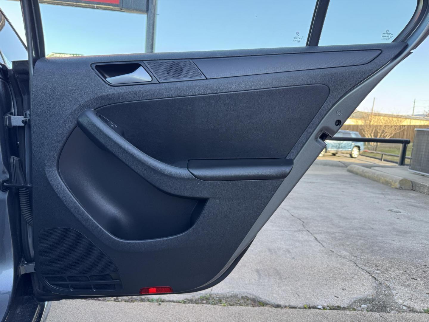 2014 GRAY VOLKSWAGEN JETTA SE (3VWD07AJ6EM) , located at 5900 E. Lancaster Ave., Fort Worth, TX, 76112, (817) 457-5456, 0.000000, 0.000000 - Photo#12