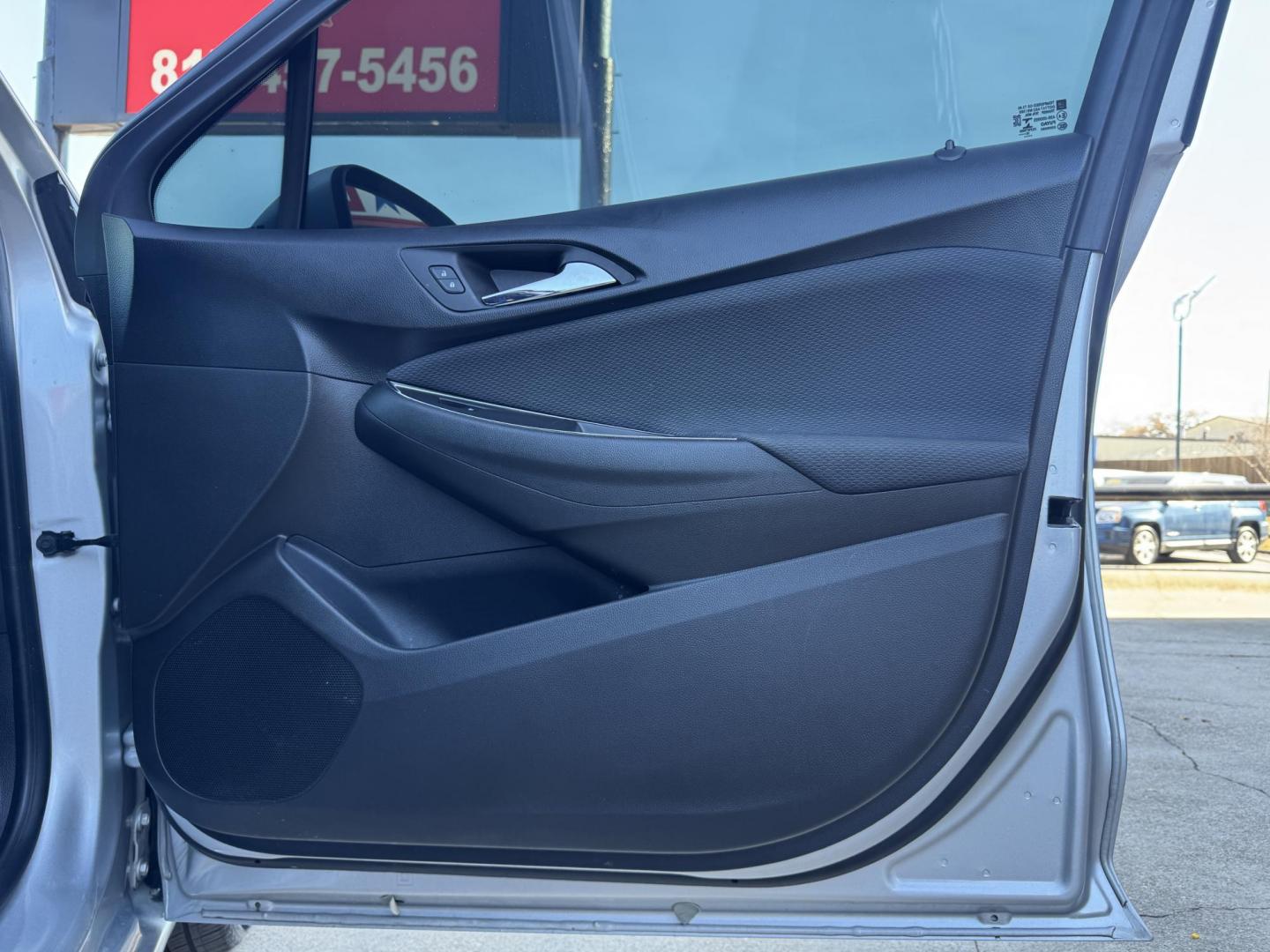 2019 SILVER CHEVROLET CRUZE LT (1G1BE5SM5K7) , located at 5900 E. Lancaster Ave., Fort Worth, TX, 76112, (817) 457-5456, 0.000000, 0.000000 - Photo#14