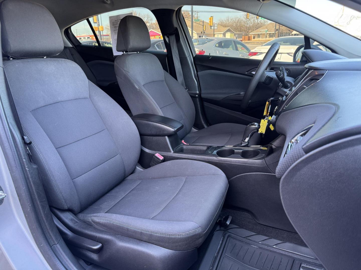 2019 SILVER CHEVROLET CRUZE LT (1G1BE5SM5K7) , located at 5900 E. Lancaster Ave., Fort Worth, TX, 76112, (817) 457-5456, 0.000000, 0.000000 - Photo#16
