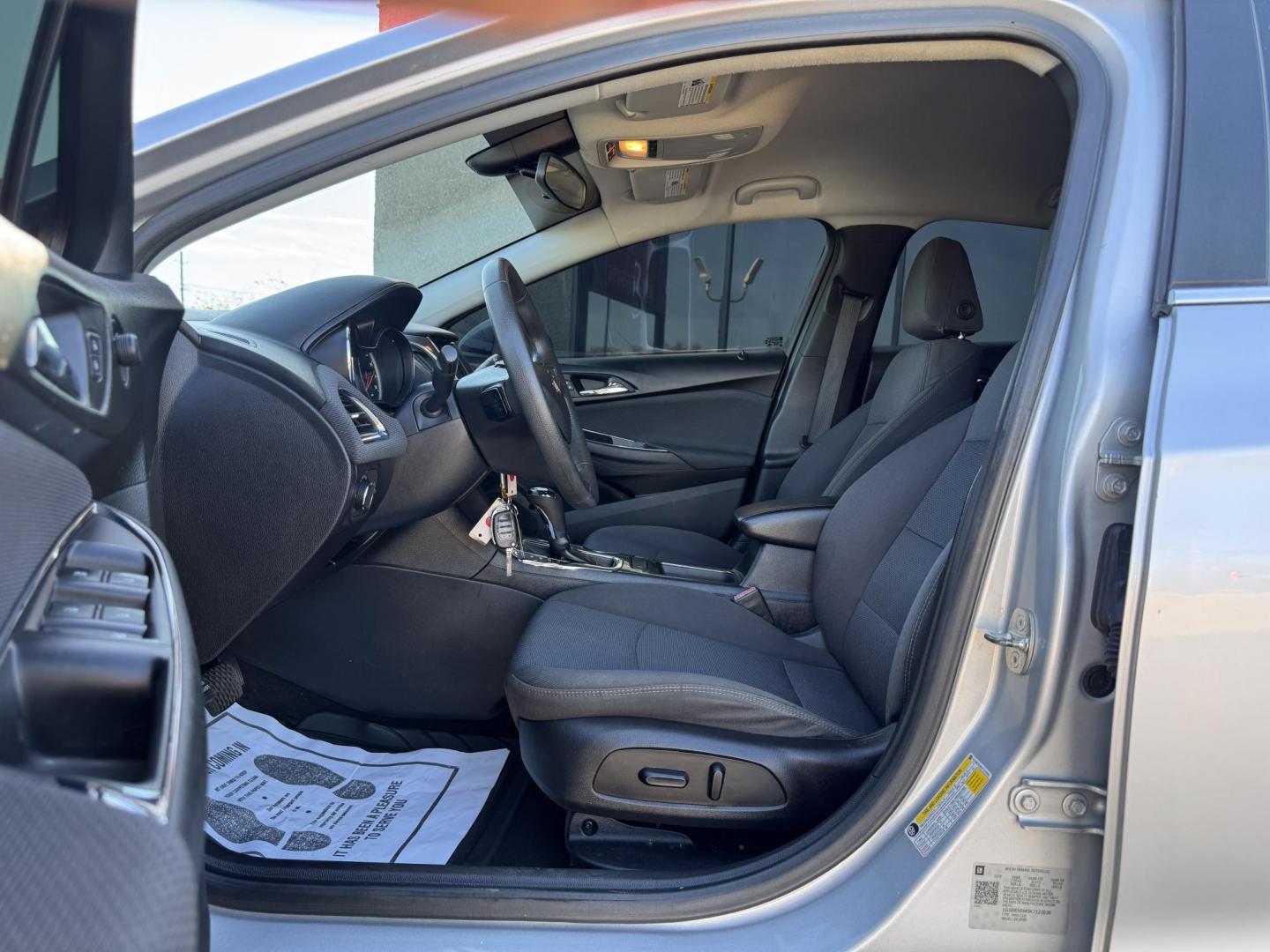 2019 SILVER CHEVROLET CRUZE LT (1G1BE5SM5K7) , located at 5900 E. Lancaster Ave., Fort Worth, TX, 76112, (817) 457-5456, 0.000000, 0.000000 - Photo#8