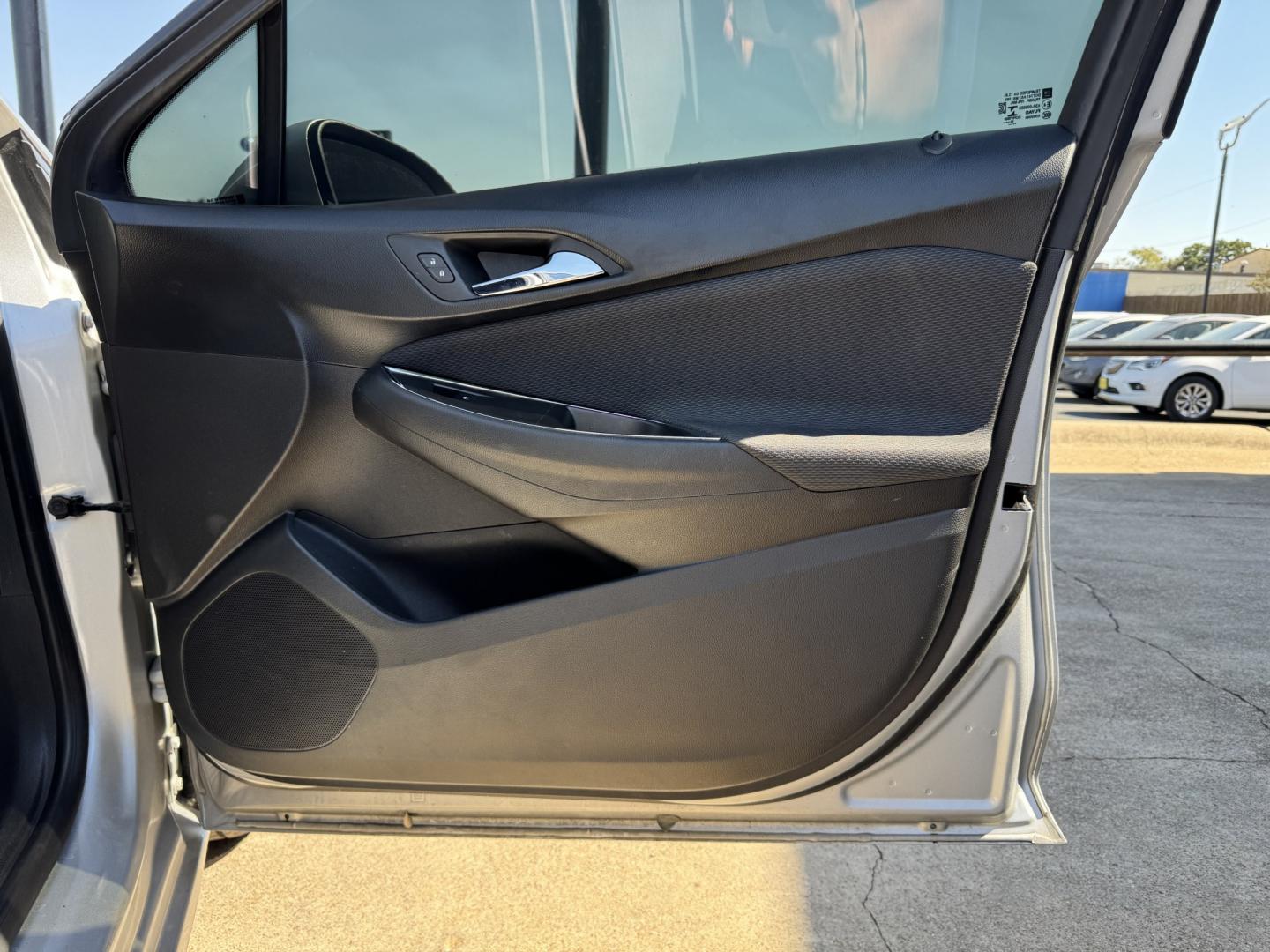 2019 SILVER CHEVROLET CRUZE LT (1G1BE5SM5K7) , located at 5900 E. Lancaster Ave., Fort Worth, TX, 76112, (817) 457-5456, 0.000000, 0.000000- Photo#15