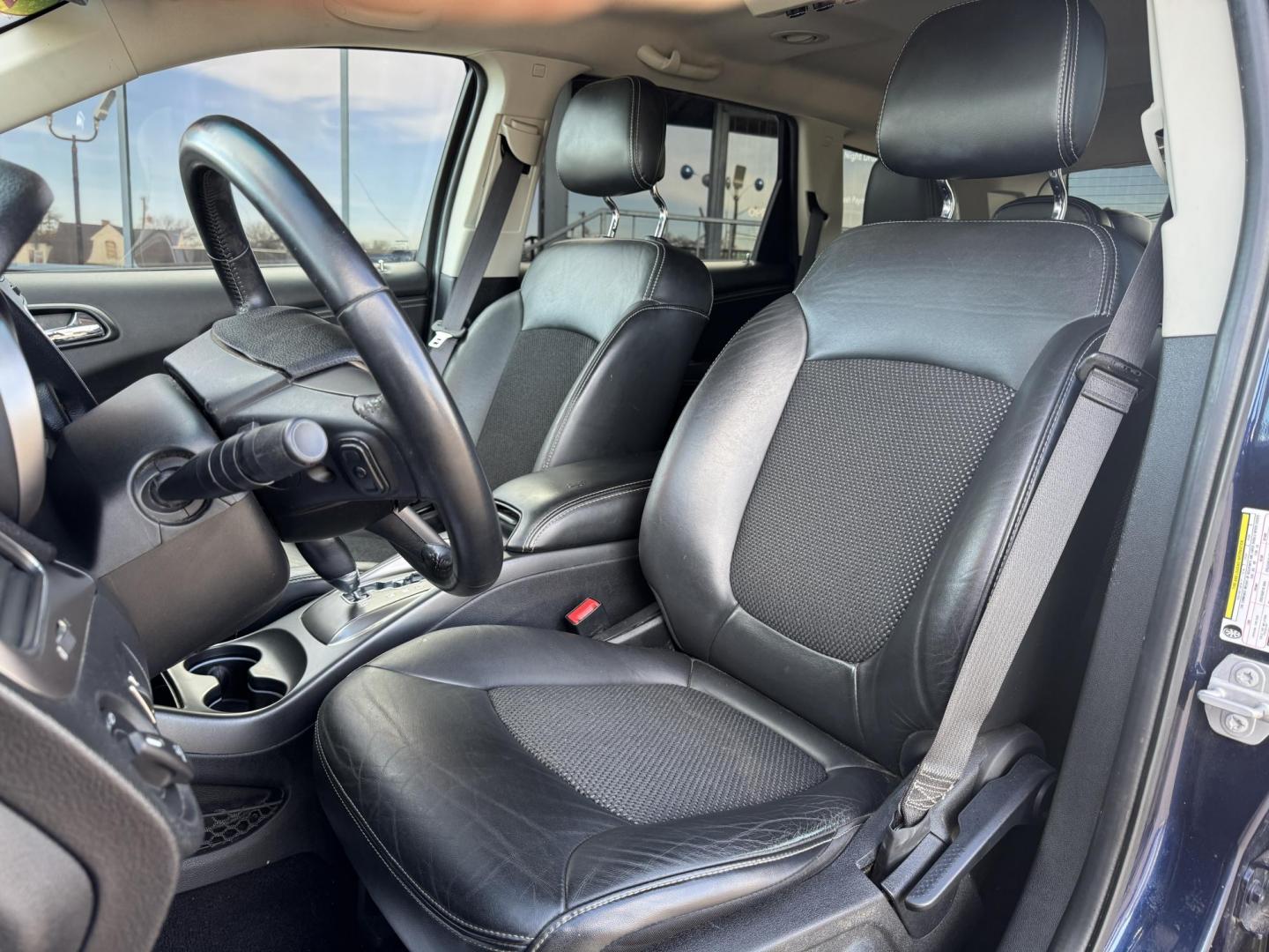 2018 BLUE DODGE JOURNEY CROSSROAD (3C4PDCGB1JT) , located at 5900 E. Lancaster Ave., Fort Worth, TX, 76112, (817) 457-5456, 0.000000, 0.000000 - Photo#10