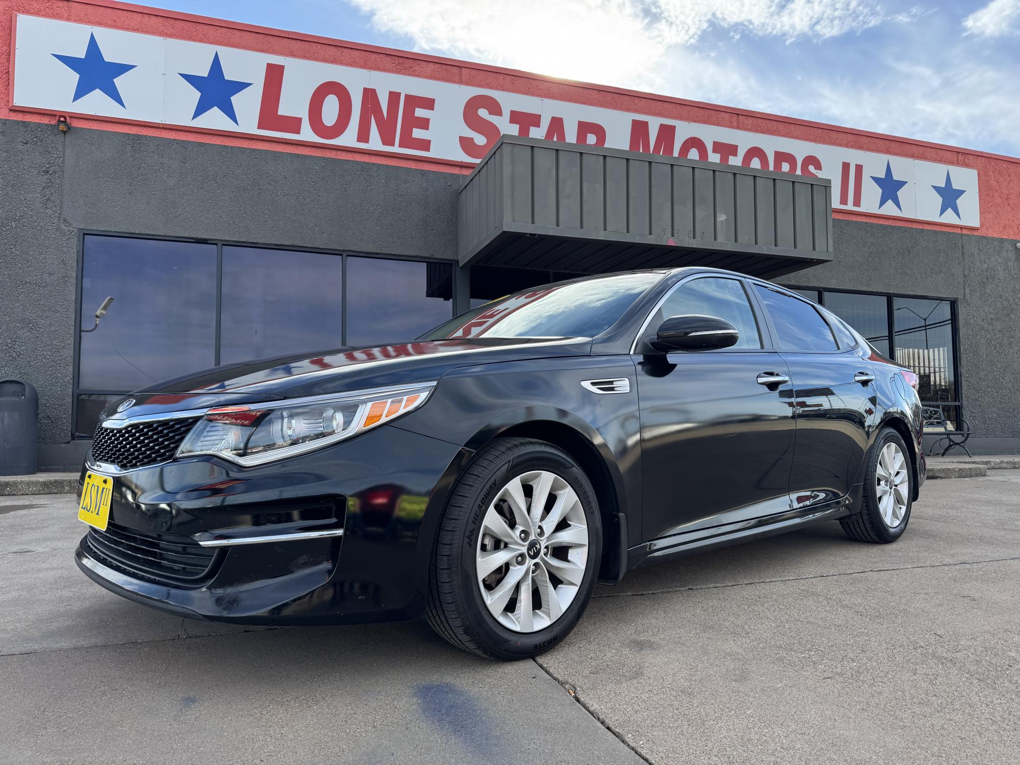 photo of 2018 KIA OPTIMA LX; S 