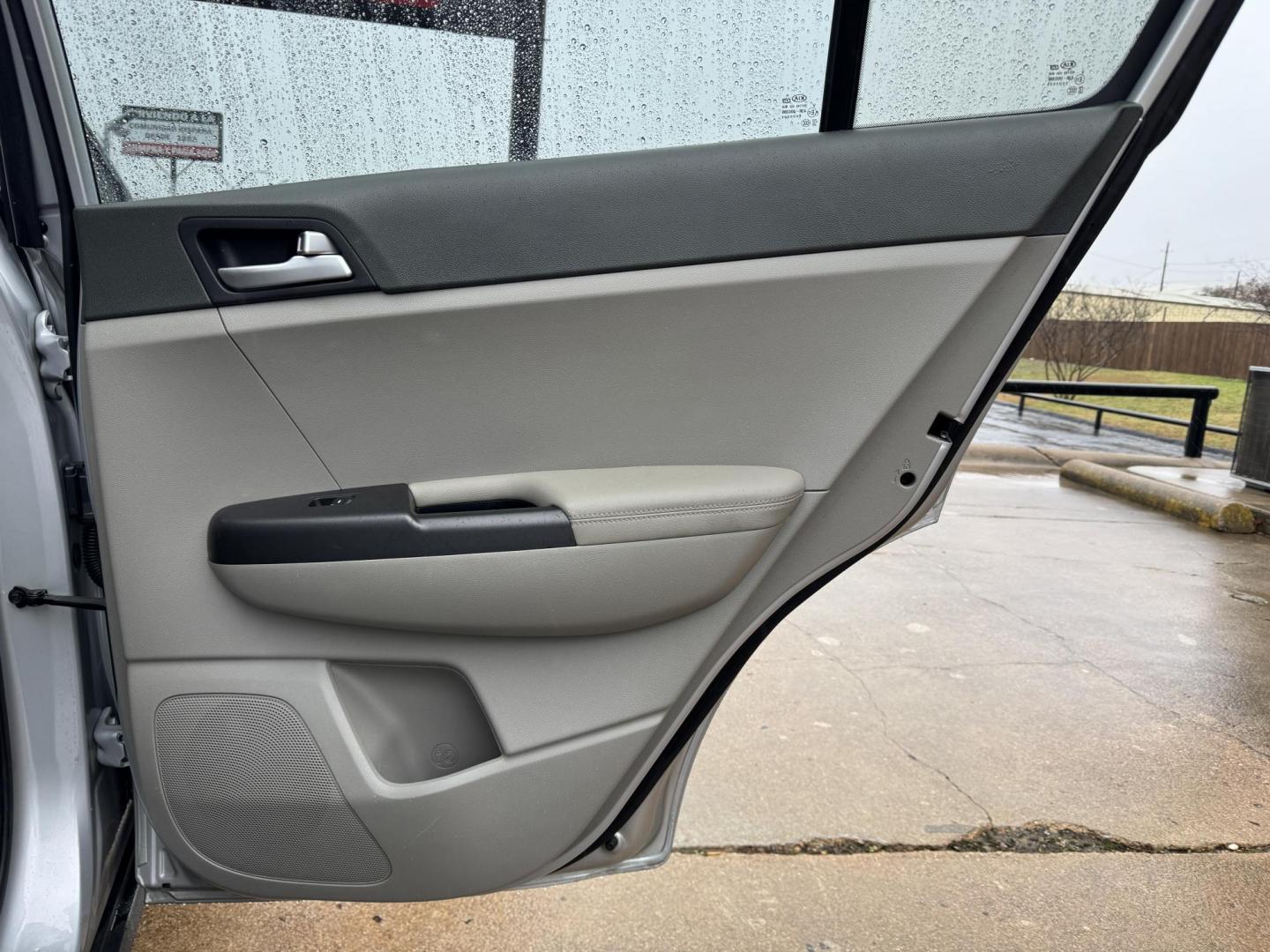 2019 SILVER KIA SPORTAGE LX (KNDPM3AC3K7) , located at 5900 E. Lancaster Ave., Fort Worth, TX, 76112, (817) 457-5456, 0.000000, 0.000000 - Photo#12