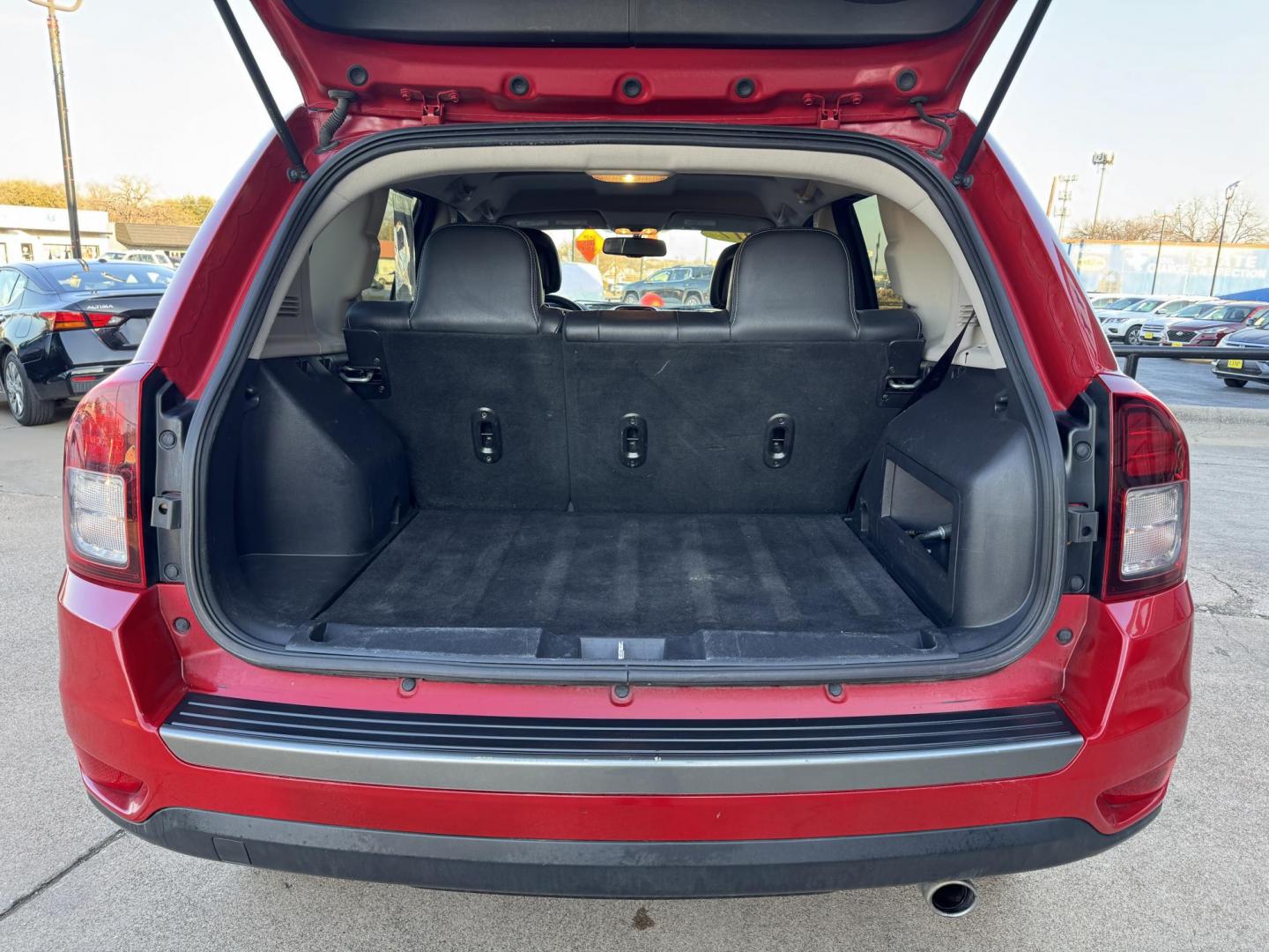 2017 RED JEEP COMPASS LATITUDE (1C4NJCBA4HD) , located at 5900 E. Lancaster Ave., Fort Worth, TX, 76112, (817) 457-5456, 0.000000, 0.000000 - Photo#5