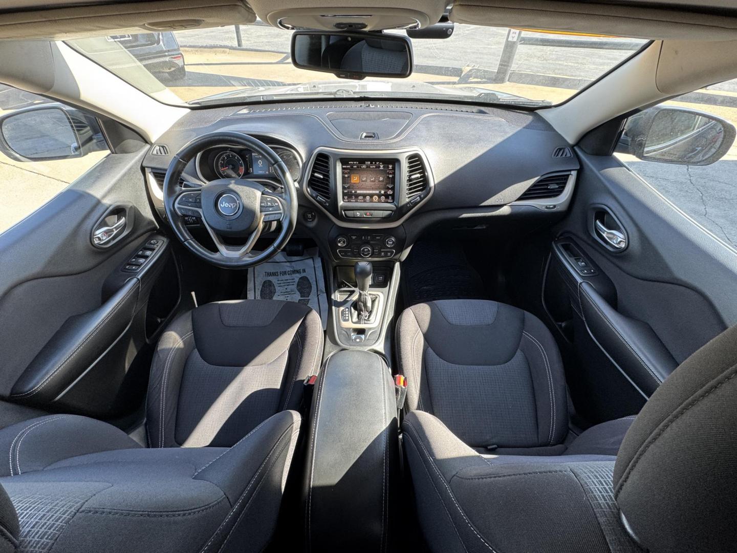 2015 BLACK JEEP CHEROKEE LATITUDE (1C4PJLCS0FW) , located at 5900 E. Lancaster Ave., Fort Worth, TX, 76112, (817) 457-5456, 0.000000, 0.000000 - Photo#17