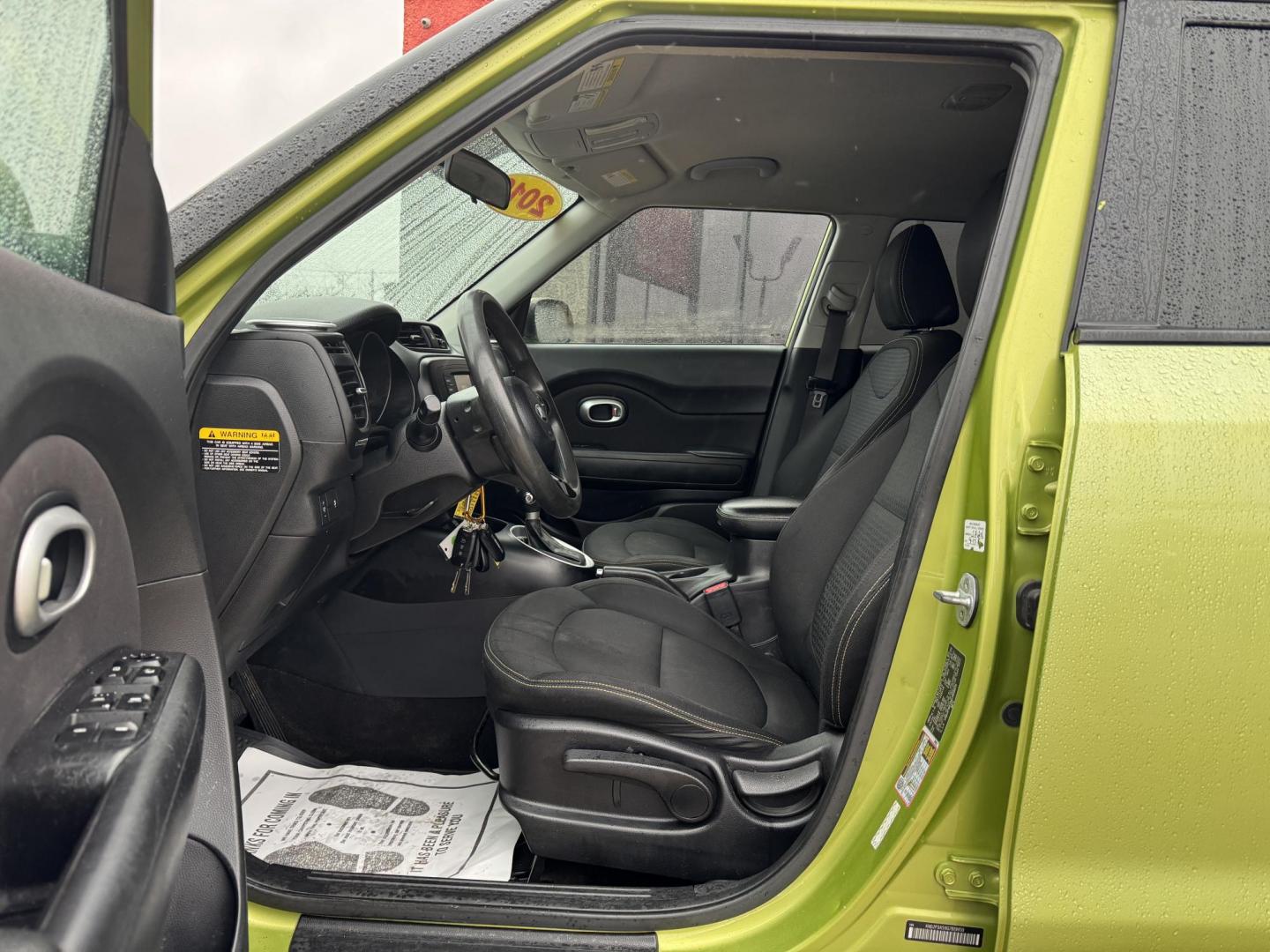 2016 GREEN KIA SOUL + (PLUS) (KNDJP3A59G7) , located at 5900 E. Lancaster Ave., Fort Worth, TX, 76112, (817) 457-5456, 0.000000, 0.000000 - Photo#8