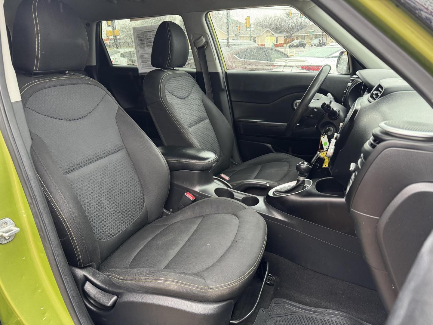 2016 GREEN KIA SOUL + (PLUS) (KNDJP3A59G7) , located at 5900 E. Lancaster Ave., Fort Worth, TX, 76112, (817) 457-5456, 0.000000, 0.000000 - Photo#16