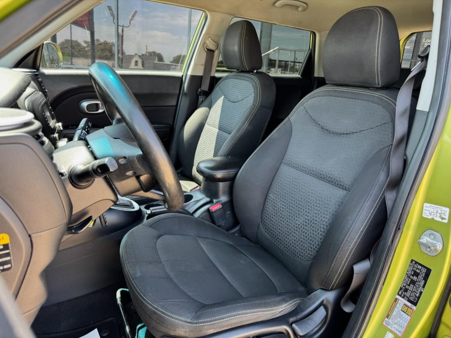 2016 GREEN KIA SOUL + (PLUS) (KNDJP3A59G7) , located at 5900 E. Lancaster Ave., Fort Worth, TX, 76112, (817) 457-5456, 0.000000, 0.000000- Photo#10