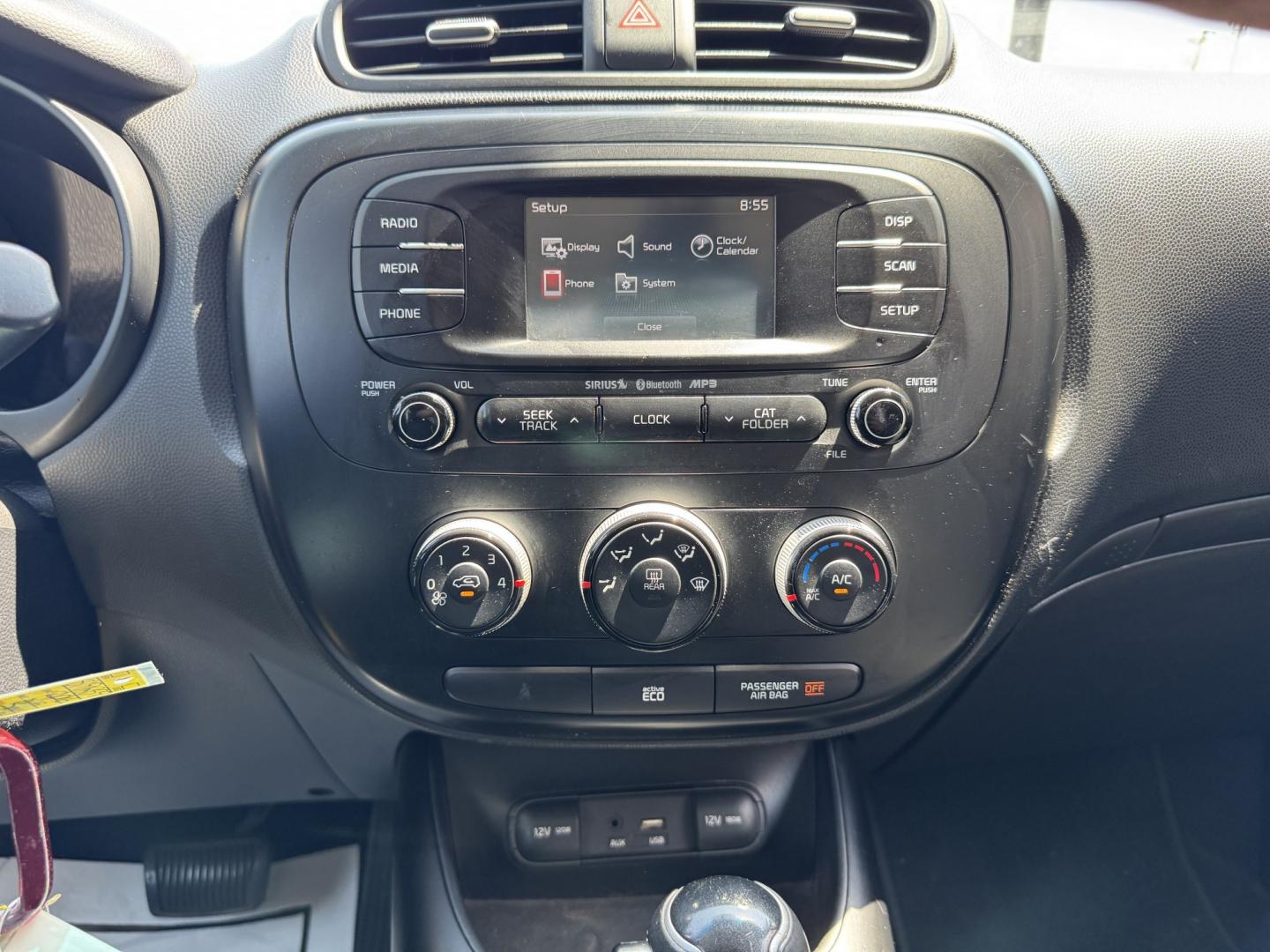 2016 GREEN KIA SOUL + (PLUS) (KNDJP3A59G7) , located at 5900 E. Lancaster Ave., Fort Worth, TX, 76112, (817) 457-5456, 0.000000, 0.000000- Photo#19
