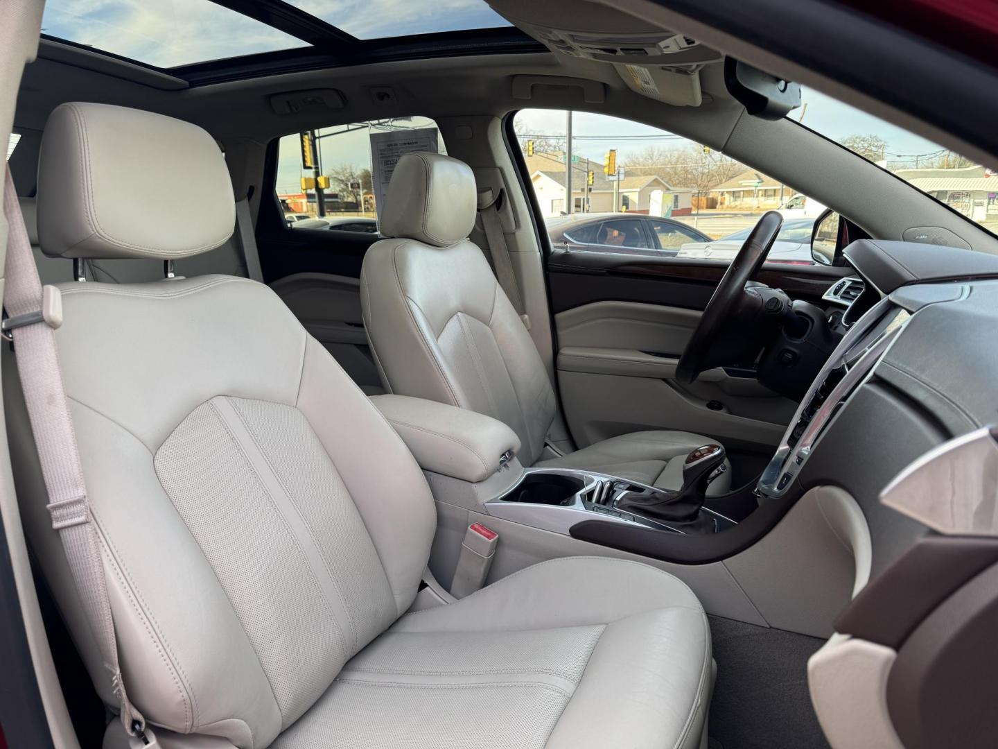 2015 RED CADILLAC SRX PREMIUM (3GYFNDE39FS) , located at 5900 E. Lancaster Ave., Fort Worth, TX, 76112, (817) 457-5456, 0.000000, 0.000000 - Photo#17