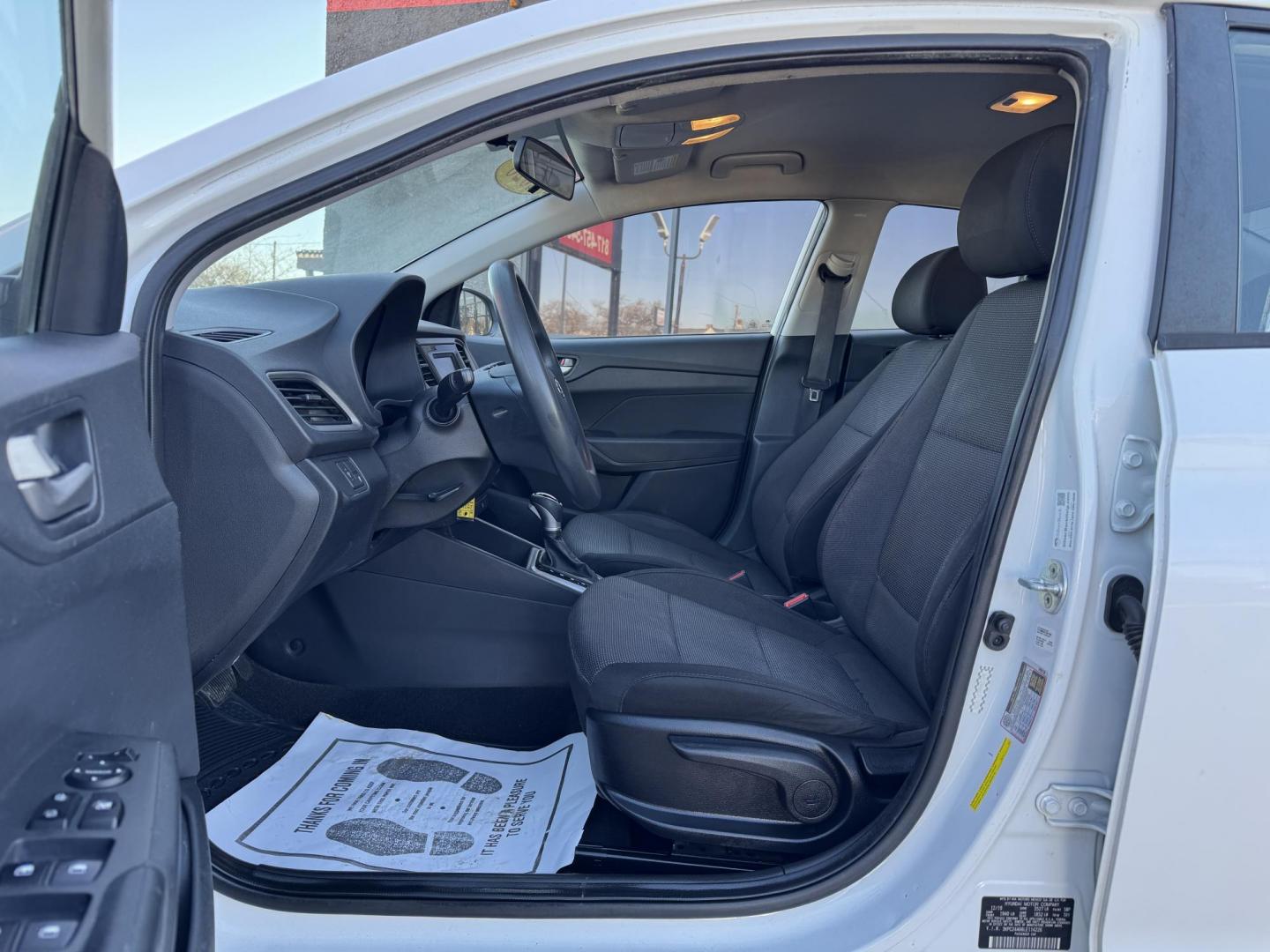 2020 WHITE HYUNDAI ACCENT SE; SEL (3KPC24A66LE) , located at 5900 E. Lancaster Ave., Fort Worth, TX, 76112, (817) 457-5456, 0.000000, 0.000000 - Photo#8