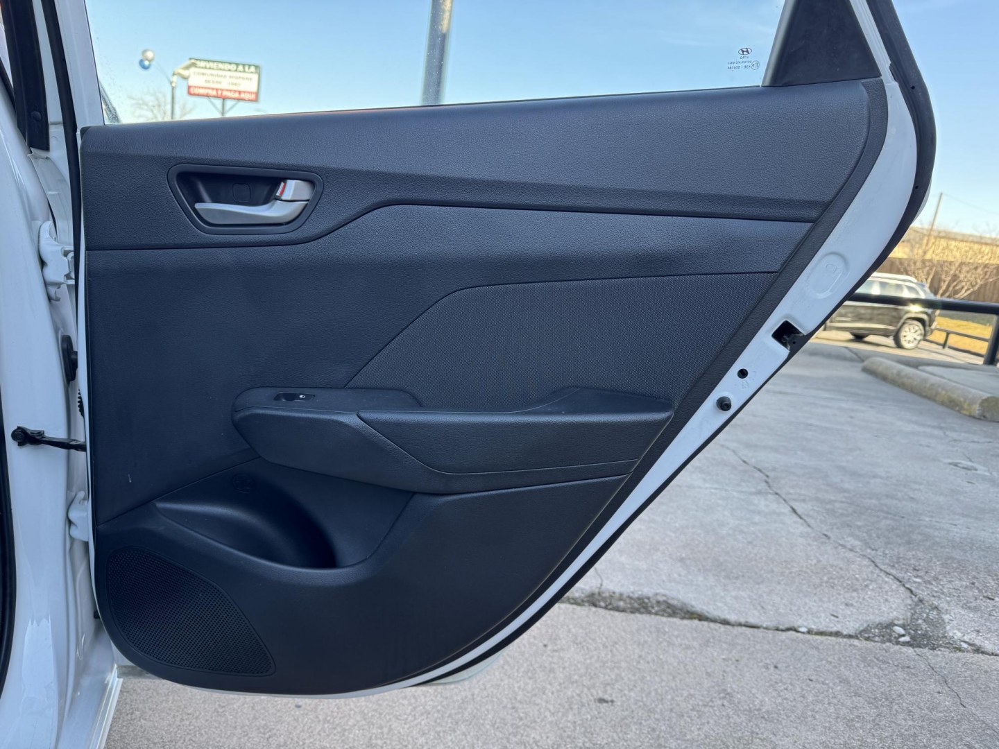 2020 Hyundai Accent SE - Photo 13