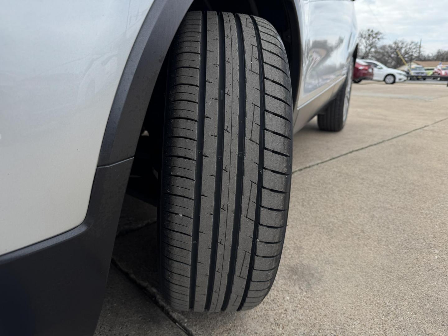 2019 SILVER BUICK ENCORE PREFERRED (KL4CJASB6KB) , located at 5900 E. Lancaster Ave., Fort Worth, TX, 76112, (817) 457-5456, 0.000000, 0.000000 - Photo#20