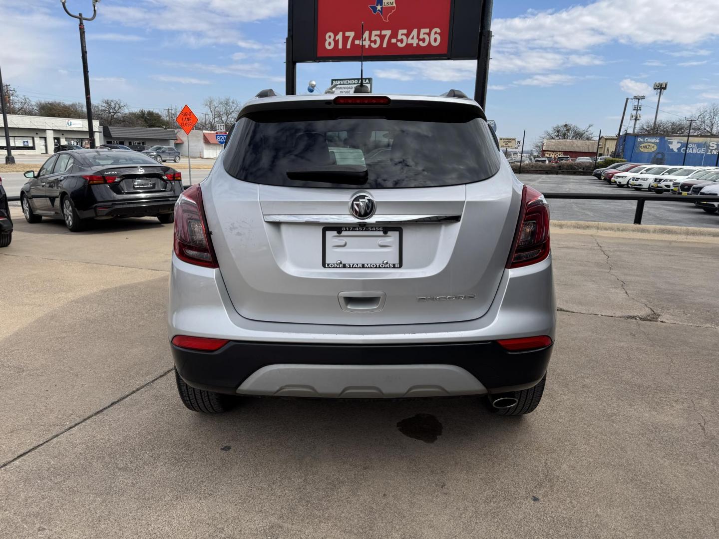 2019 SILVER BUICK ENCORE PREFERRED (KL4CJASB6KB) , located at 5900 E. Lancaster Ave., Fort Worth, TX, 76112, (817) 457-5456, 0.000000, 0.000000 - Photo#4