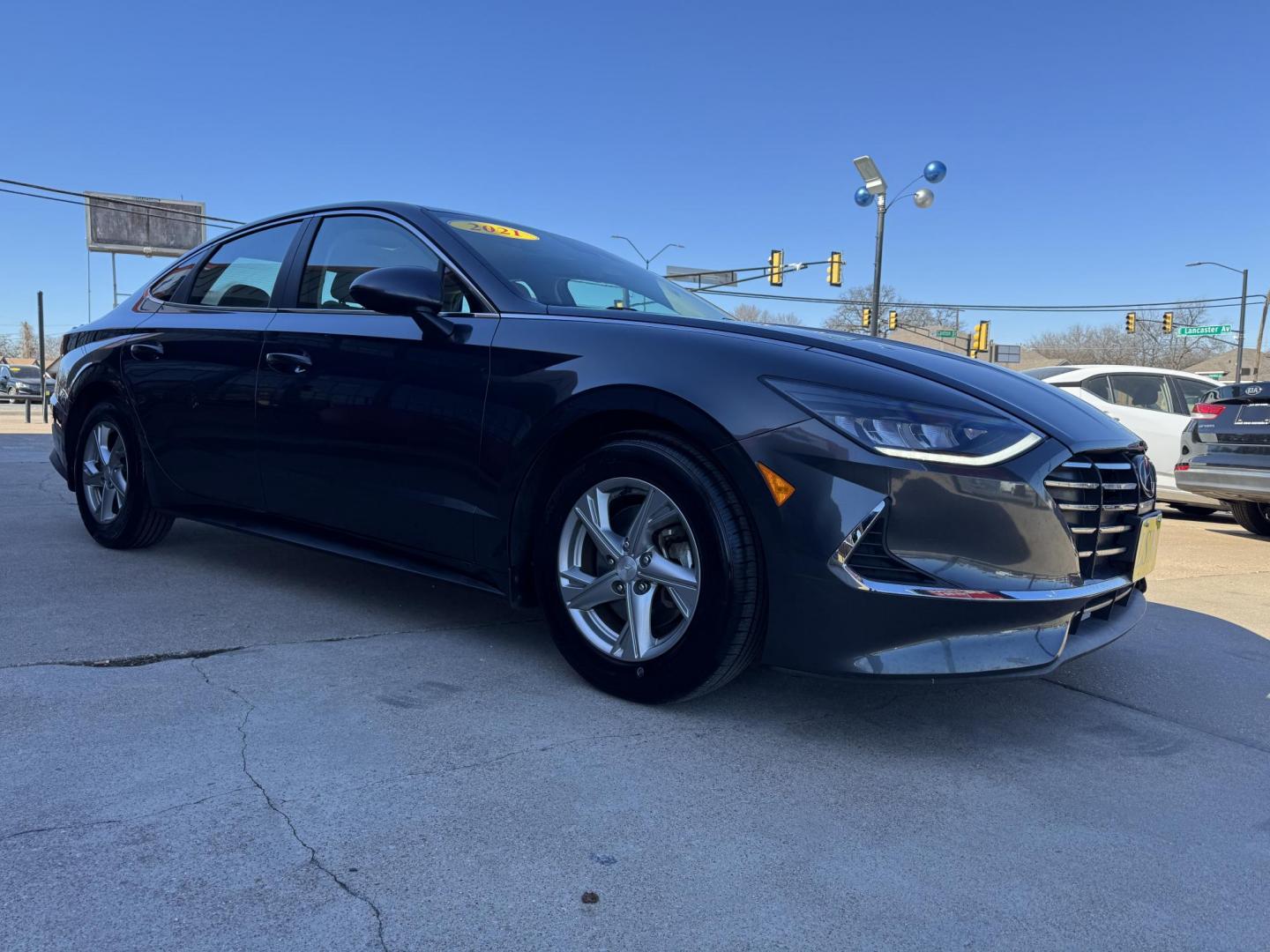2021 GRAY HYUNDAI SONATA SE (5NPEG4JA9MH) , located at 5900 E. Lancaster Ave., Fort Worth, TX, 76112, (817) 457-5456, 0.000000, 0.000000 - Photo#2