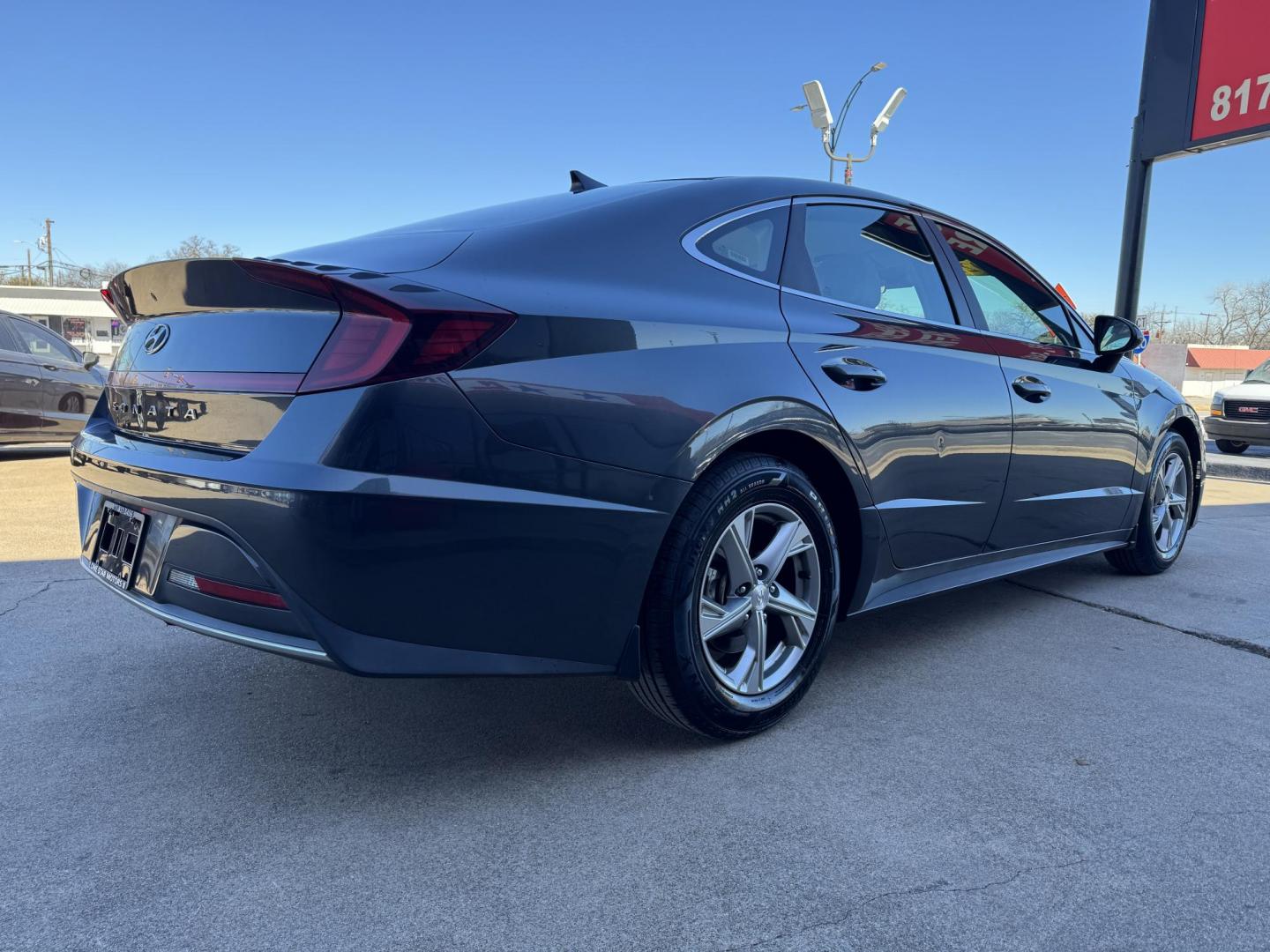2021 GRAY HYUNDAI SONATA SE (5NPEG4JA9MH) , located at 5900 E. Lancaster Ave., Fort Worth, TX, 76112, (817) 457-5456, 0.000000, 0.000000 - Photo#3