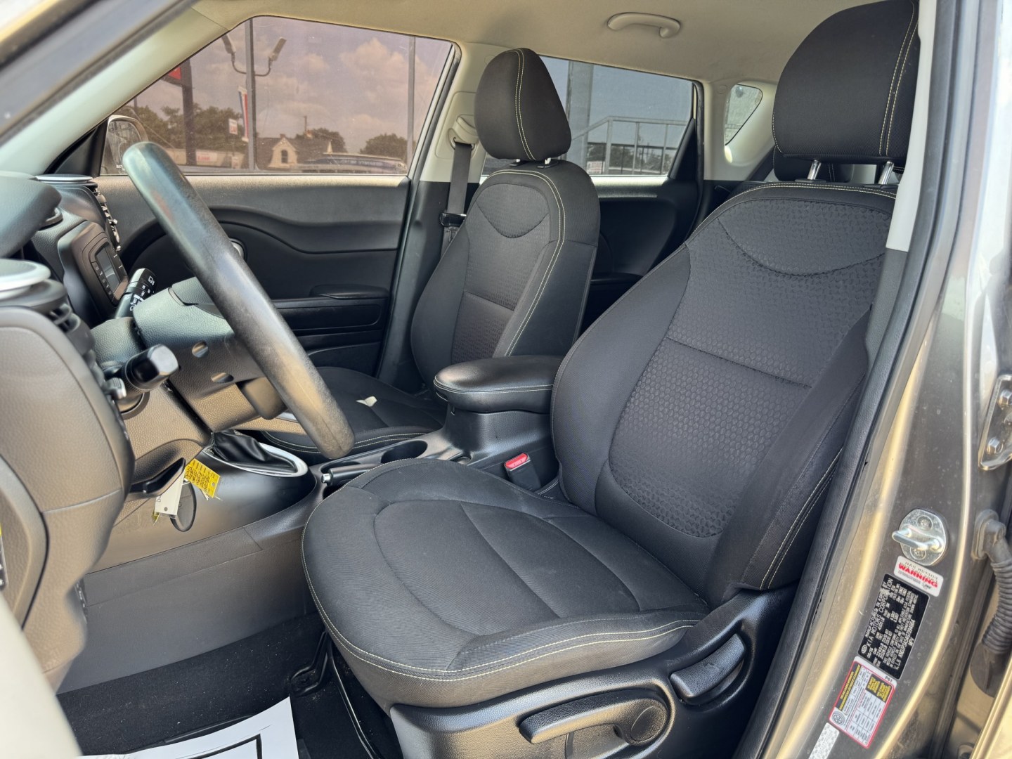 2016 GRAY KIA SOUL + (PLUS) (KNDJP3A54G7) , located at 5900 E. Lancaster Ave., Fort Worth, TX, 76112, (817) 457-5456, 0.000000, 0.000000- Photo#10