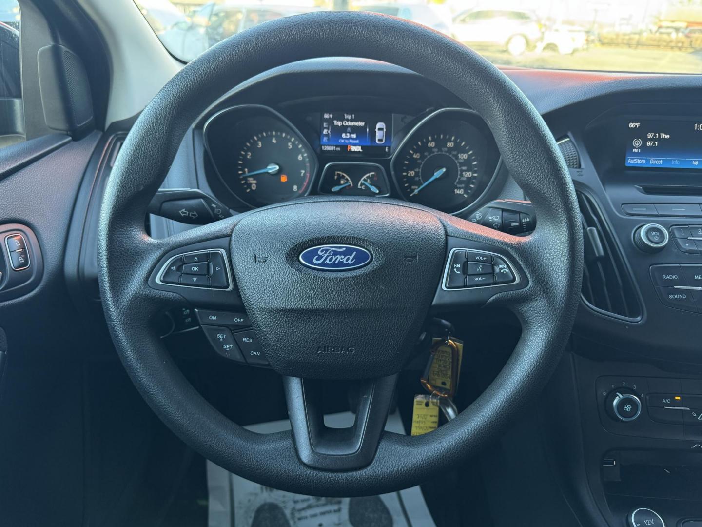 2015 BLACK FORD FOCUS SE (1FADP3F24FL) , located at 5900 E. Lancaster Ave., Fort Worth, TX, 76112, (817) 457-5456, 0.000000, 0.000000 - Photo#18