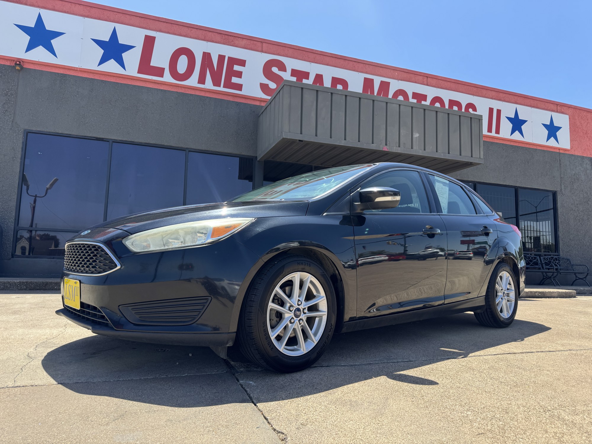 photo of 2015 FORD FOCUS SE 