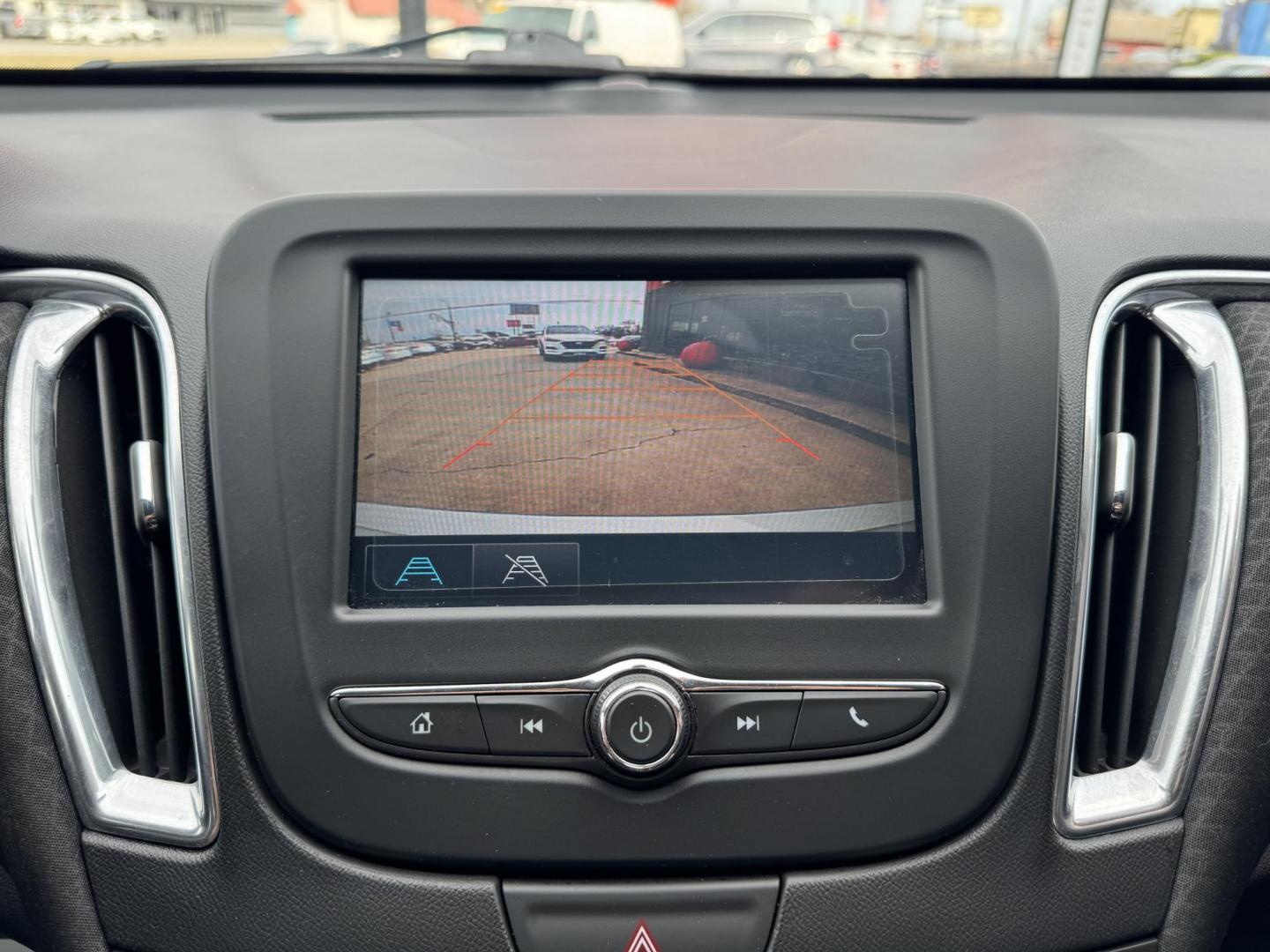 2016 GOLD CHEVROLET MALIBU LT (1LT) (1G1ZE5ST0GF) , located at 5900 E. Lancaster Ave., Fort Worth, TX, 76112, (817) 457-5456, 0.000000, 0.000000 - Photo#19