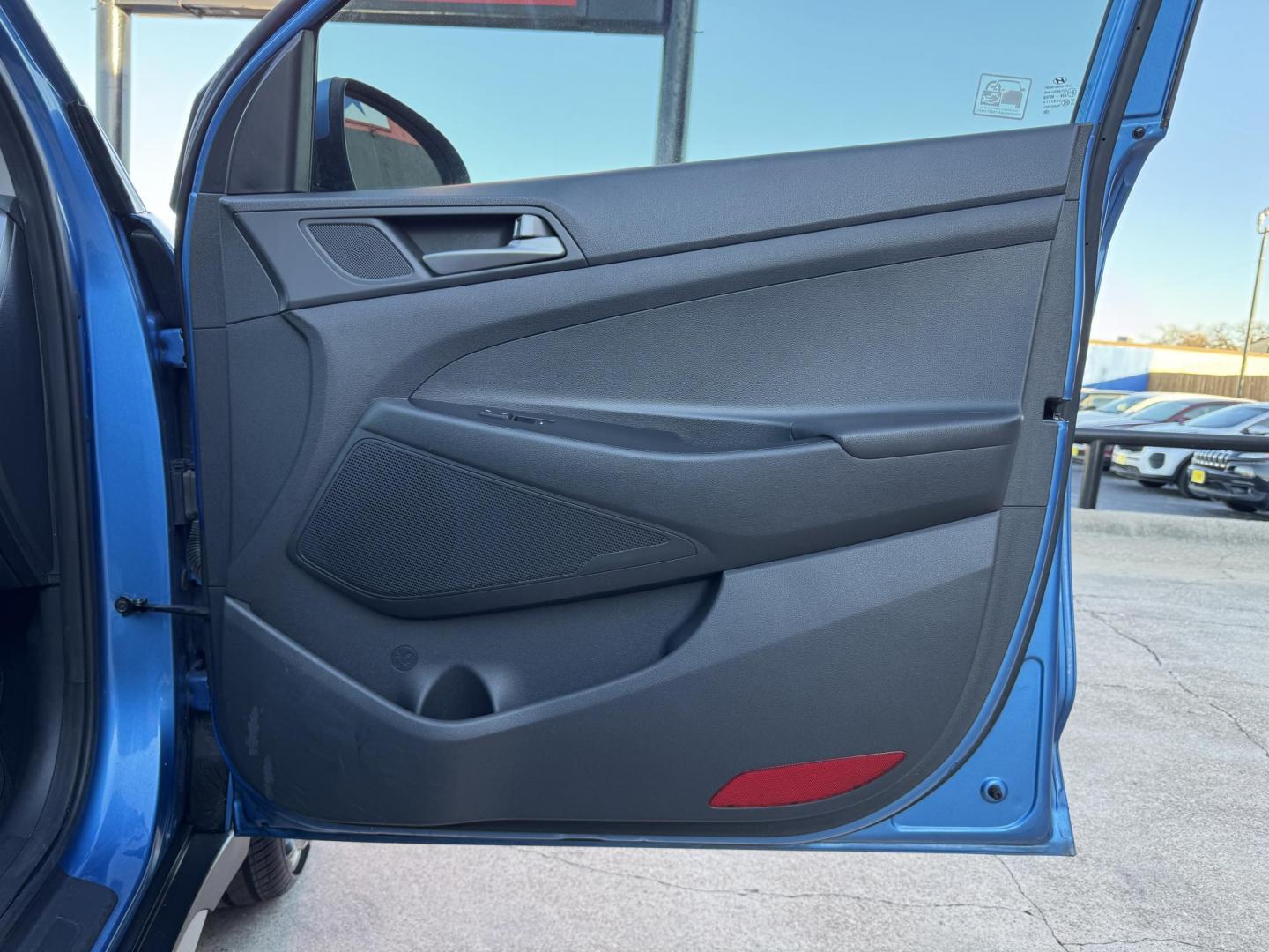 2018 BLUE HYUNDAI TUCSON BASE; SPORT; (KM8J33A48JU) , located at 5900 E. Lancaster Ave., Fort Worth, TX, 76112, (817) 457-5456, 0.000000, 0.000000 - Photo#14