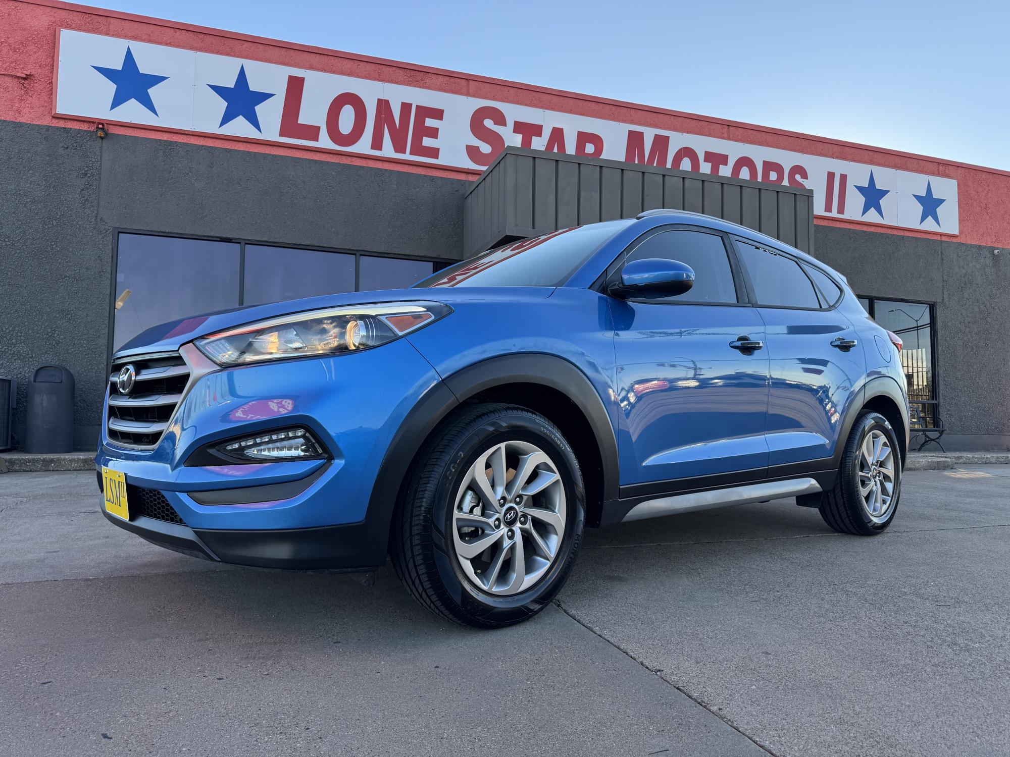 photo of 2018 HYUNDAI TUCSON BASE; SPORT; 