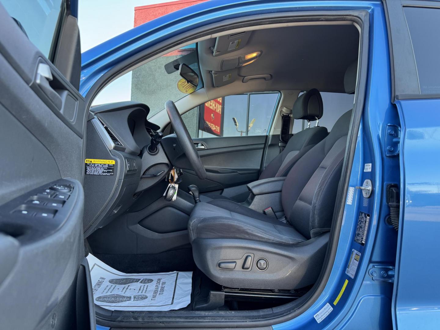 2018 BLUE HYUNDAI TUCSON BASE; SPORT; (KM8J33A48JU) , located at 5900 E. Lancaster Ave., Fort Worth, TX, 76112, (817) 457-5456, 0.000000, 0.000000 - Photo#8