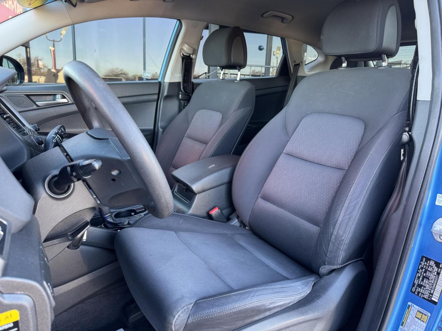 2018 BLUE HYUNDAI TUCSON BASE; SPORT; (KM8J33A48JU) , located at 5900 E. Lancaster Ave., Fort Worth, TX, 76112, (817) 457-5456, 0.000000, 0.000000 - Photo#9