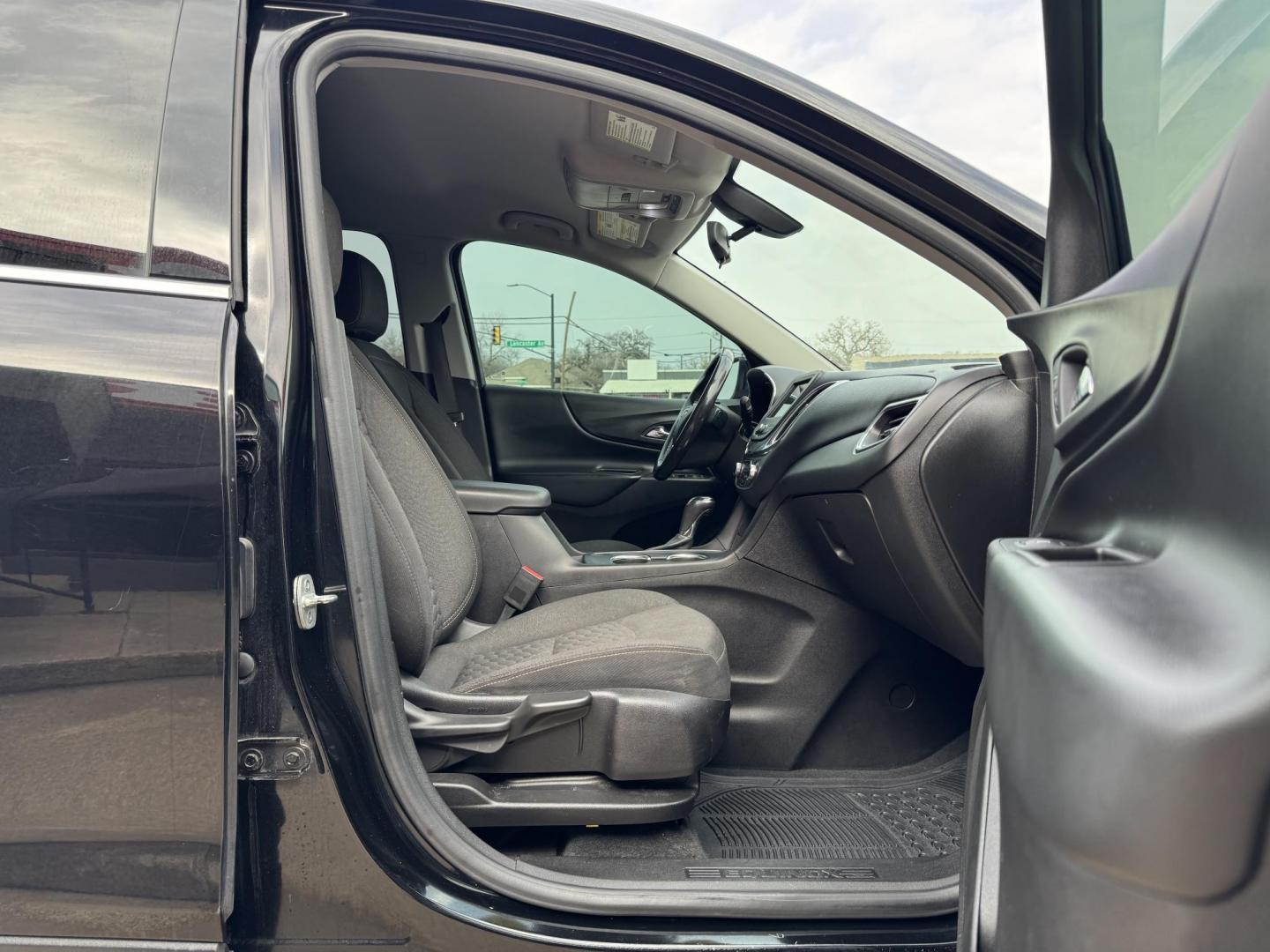 2019 BLACK CHEVROLET EQUINOX LT (1LT) (2GNAXKEV6K6) , located at 5900 E. Lancaster Ave., Fort Worth, TX, 76112, (817) 457-5456, 0.000000, 0.000000 - Photo#16