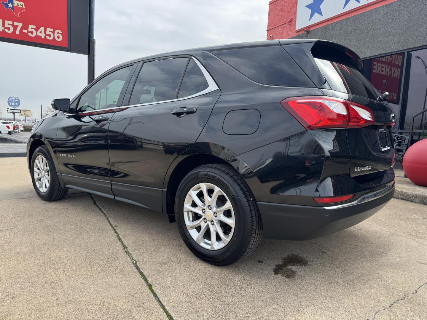 2019 BLACK CHEVROLET EQUINOX LT (1LT) (2GNAXKEV6K6) , located at 5900 E. Lancaster Ave., Fort Worth, TX, 76112, (817) 457-5456, 0.000000, 0.000000 - Photo#7