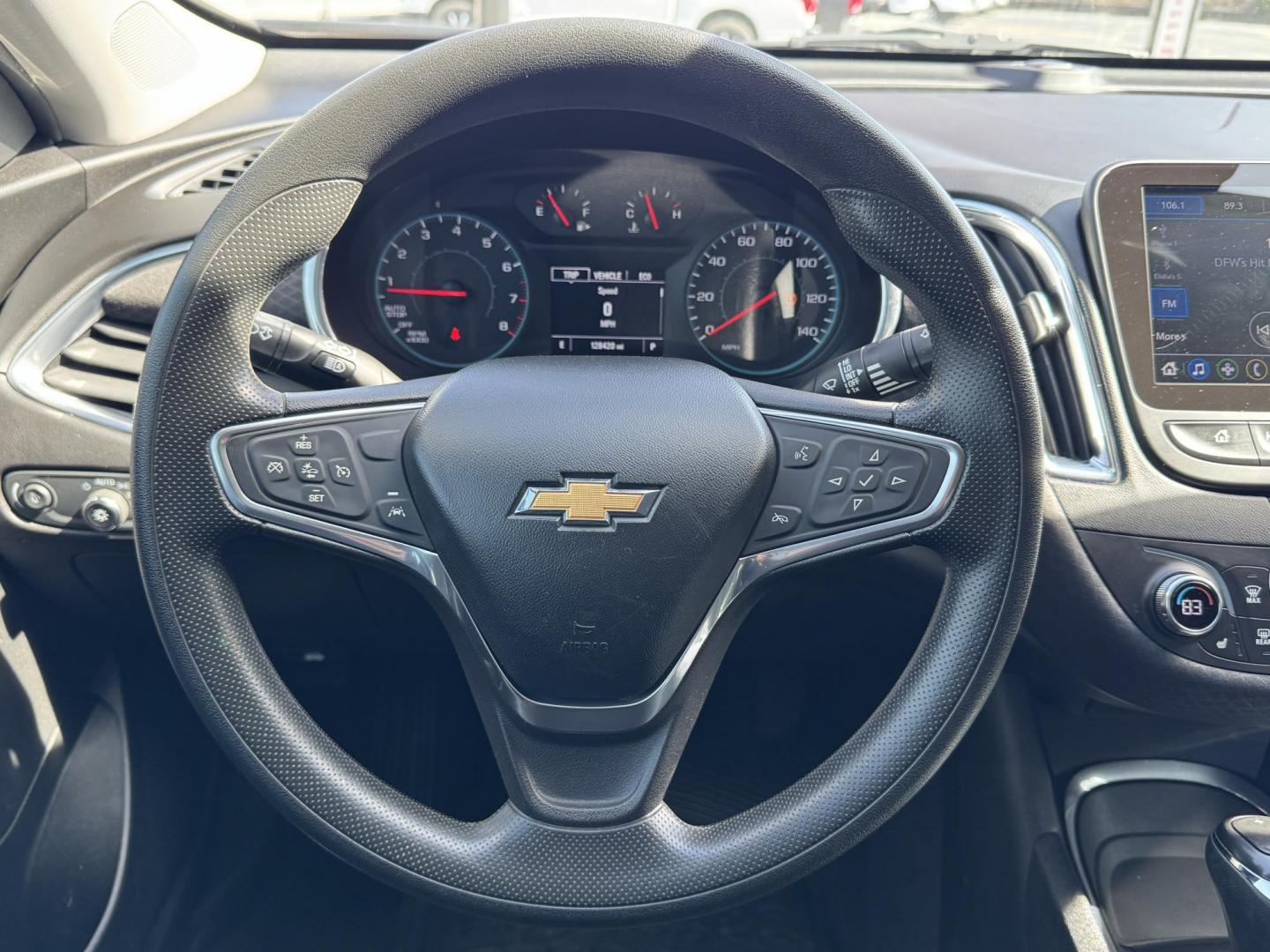 2020 GRAY CHEVROLET MALIBU LT (1LT) (1G1ZD5ST6LF) , located at 5900 E. Lancaster Ave., Fort Worth, TX, 76112, (817) 457-5456, 0.000000, 0.000000 - Photo#19