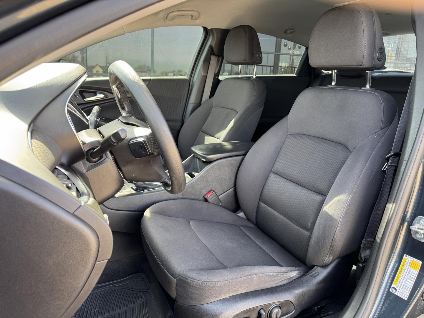 2020 GRAY CHEVROLET MALIBU LT (1LT) (1G1ZD5ST6LF) , located at 5900 E. Lancaster Ave., Fort Worth, TX, 76112, (817) 457-5456, 0.000000, 0.000000 - Photo#9