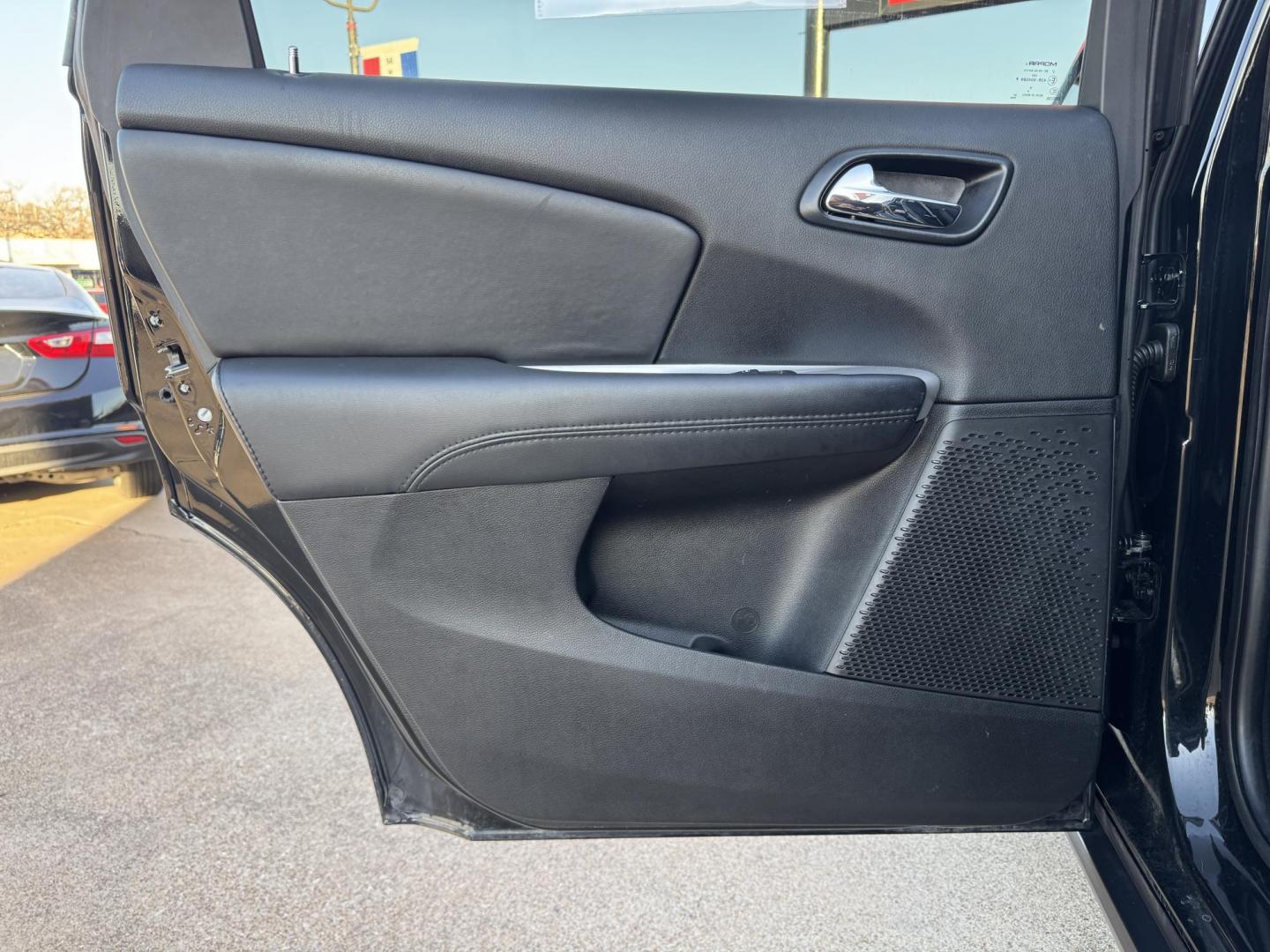 2019 BLACK DODGE JOURNEY SXT (3C4PDCBB0KT) , located at 5900 E. Lancaster Ave., Fort Worth, TX, 76112, (817) 457-5456, 0.000000, 0.000000 - Photo#10