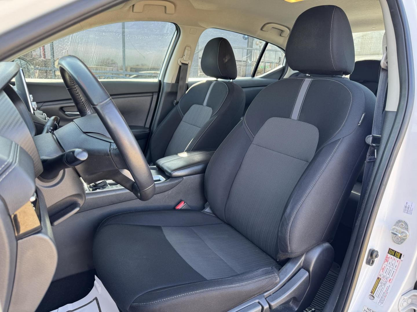 2021 WHITE NISSAN SENTRA SV (3N1AB8CV6MY) , located at 5900 E. Lancaster Ave., Fort Worth, TX, 76112, (817) 457-5456, 0.000000, 0.000000 - Photo#9