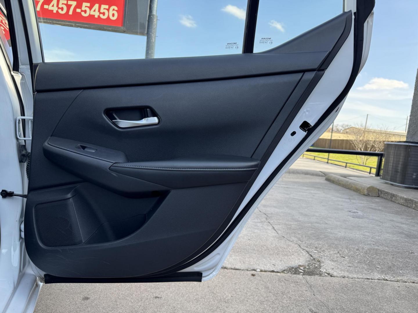 2021 WHITE NISSAN SENTRA SV (3N1AB8CV6MY) , located at 5900 E. Lancaster Ave., Fort Worth, TX, 76112, (817) 457-5456, 0.000000, 0.000000 - Photo#12