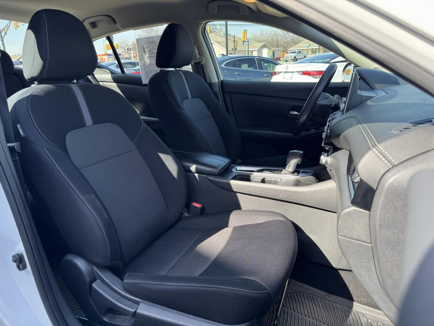 2021 WHITE NISSAN SENTRA SV (3N1AB8CV6MY) , located at 5900 E. Lancaster Ave., Fort Worth, TX, 76112, (817) 457-5456, 0.000000, 0.000000 - Photo#16