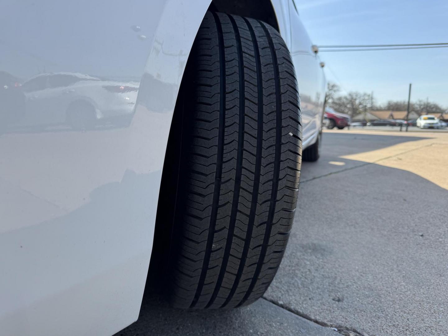 2021 WHITE NISSAN SENTRA SV (3N1AB8CV6MY) , located at 5900 E. Lancaster Ave., Fort Worth, TX, 76112, (817) 457-5456, 0.000000, 0.000000 - Photo#21