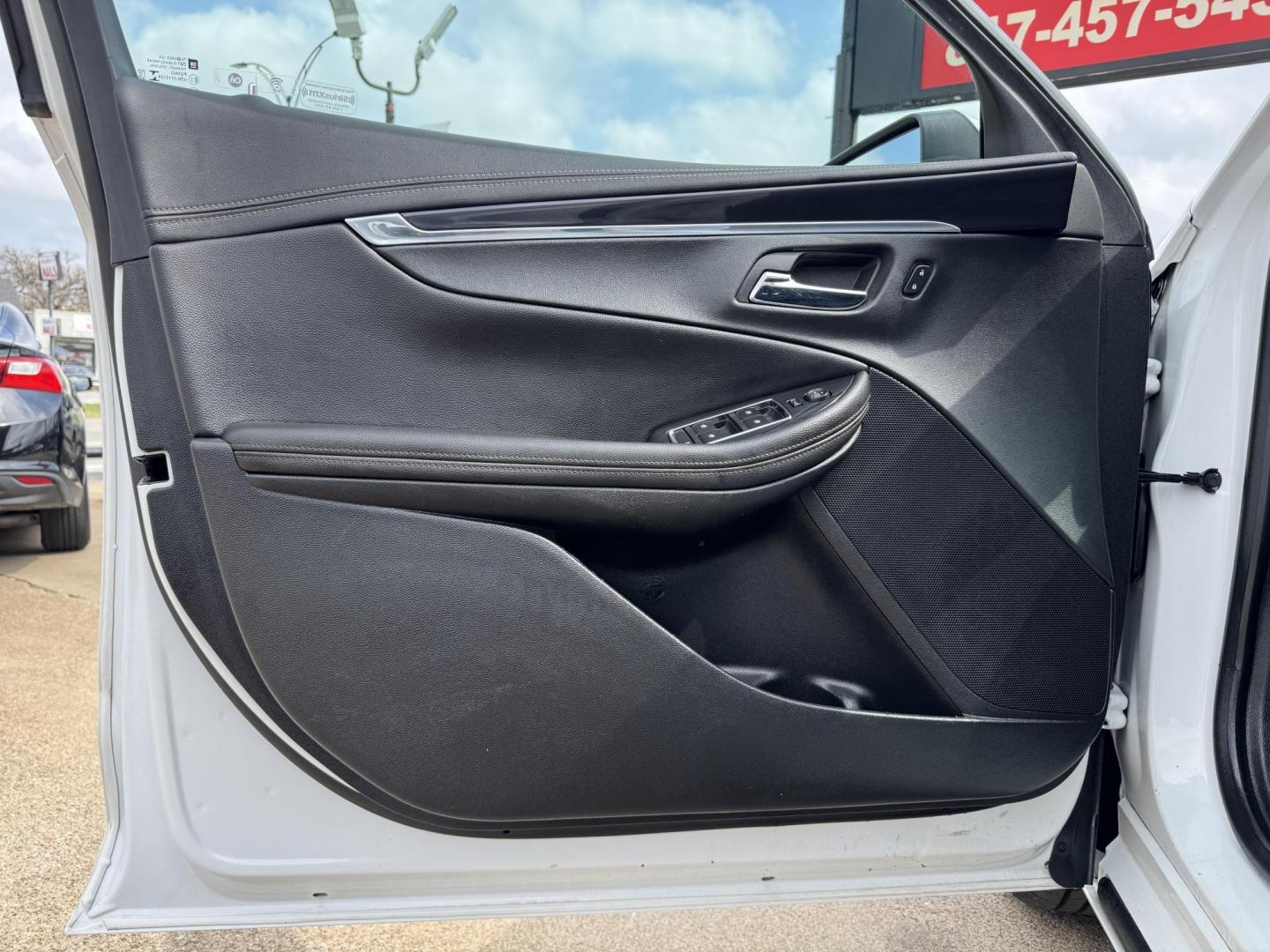 2019 WHITE CHEVROLET IMPALA LT (1LT) (1G11Z5S38KU) , located at 5900 E. Lancaster Ave., Fort Worth, TX, 76112, (817) 457-5456, 0.000000, 0.000000 - Photo#7