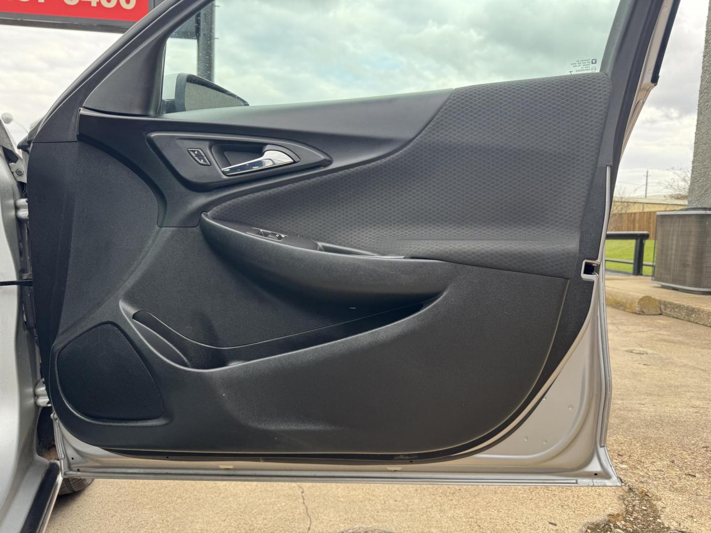 2020 SILVER CHEVROLET MALIBU LT (1LT) (1G1ZD5ST5LF) , located at 5900 E. Lancaster Ave., Fort Worth, TX, 76112, (817) 457-5456, 0.000000, 0.000000 - Photo#13