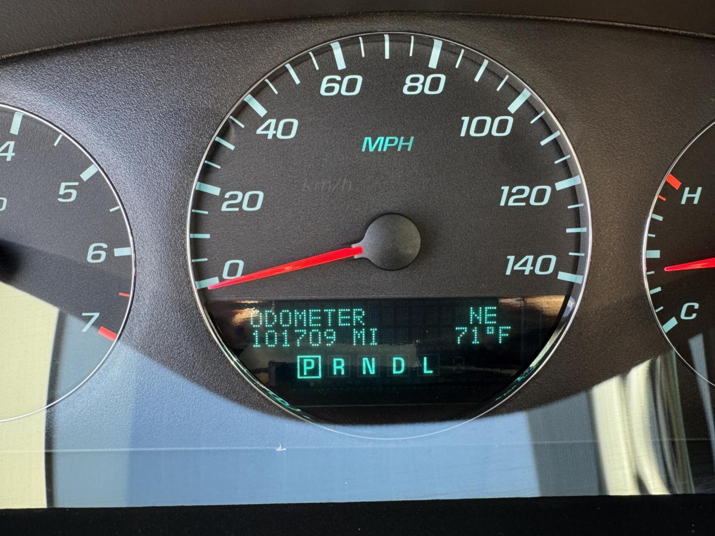 2014 BLACK CHEVROLET IMPALA LIMITED LTZ (2G1WC5E32E1) , located at 5900 E. Lancaster Ave., Fort Worth, TX, 76112, (817) 457-5456, 0.000000, 0.000000 - Photo#20