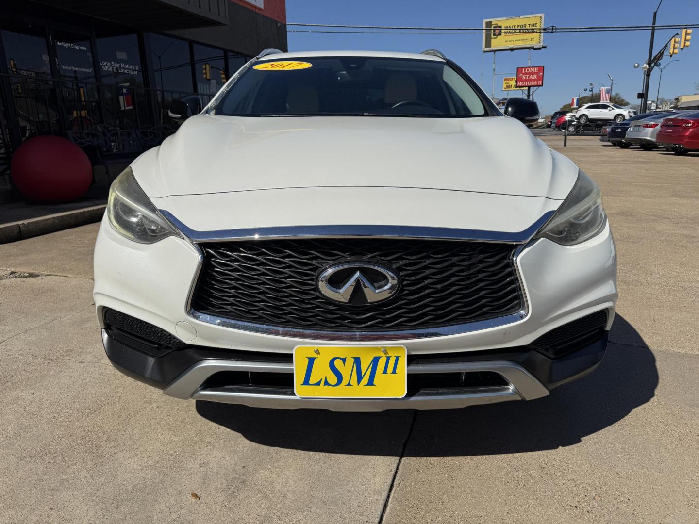 2017 WHITE INFINITI QX30 BASE; PREMIUM (SJKCH5CR8HA) , located at 5900 E. Lancaster Ave., Fort Worth, TX, 76112, (817) 457-5456, 0.000000, 0.000000 - Photo#1
